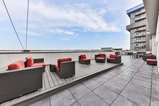 Additional image 24 of 460 Dundas St Unit 705