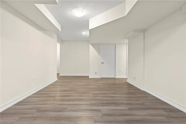 Additional image 25 of 590 NORTH SERVICE Rd Unit 29