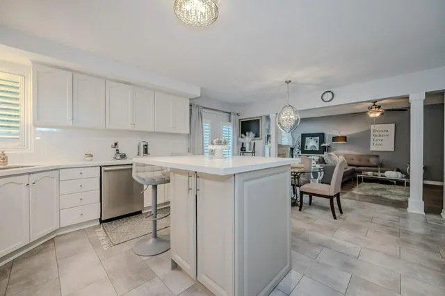 Additional image 12 of 260 CHESLEY St