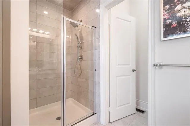 Additional image 29 of 39 AVANTI Cres