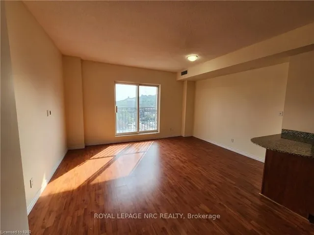 Additional image 5 of 135 JAMES St Unit 812