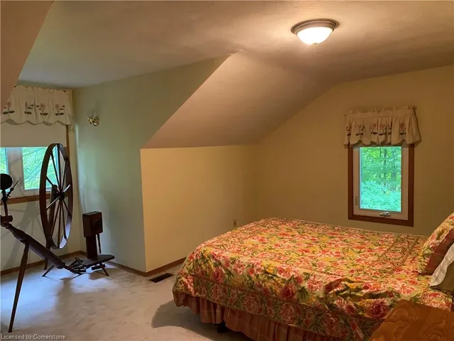 Additional image 35 of 714 Fiddlers Green Rd