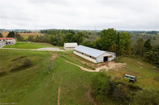 Additional image 11 of 2606 Harrisburg Rd