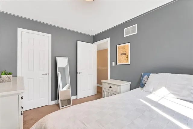 Additional image 13 of 377 GLANCASTER Rd Unit 25