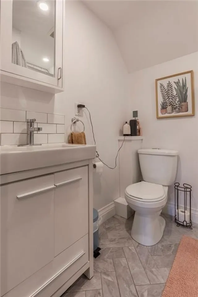 Additional image 33 of 81 DUNSMURE Rd