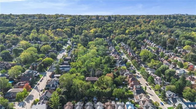 Additional image 50 of 74 HYDE PARK Ave