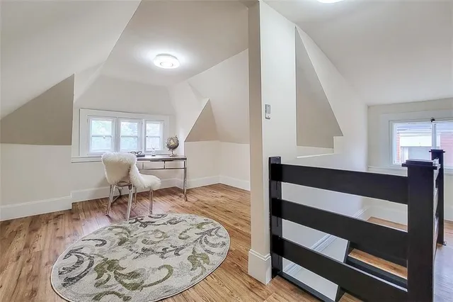 Additional image 33 of 49 CARRICK Ave