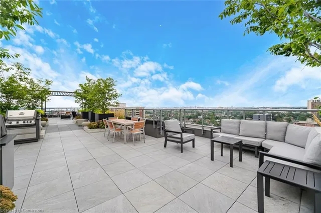 Additional image 47 of 212 King William St Unit 604