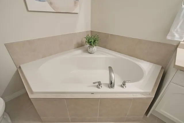 Additional image 24 of 370 STONEHENGE Dr Unit 11