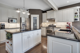 Additional image 4 of 524 Summer Crescent