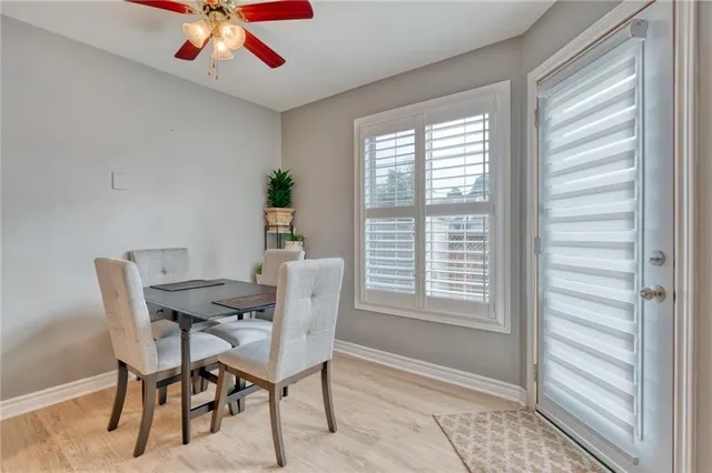 Additional image 17 of 175 FIDDLERS GREEN Rd Unit 2