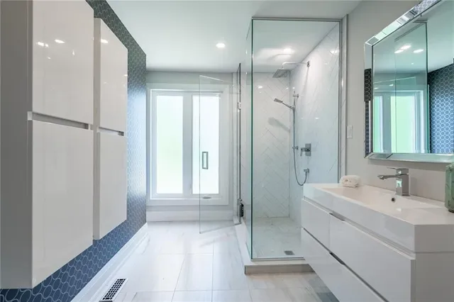 Additional image 25 of 81 FLANDERS Dr