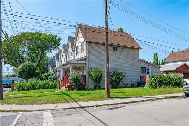 Additional image 6 of 25 Brant St