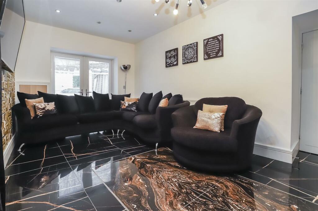 Additional image 37 of Manchester Road, Accrington