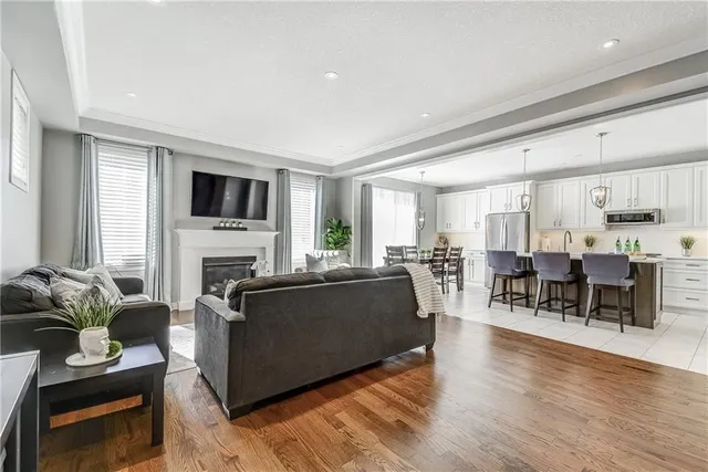 Additional image 13 of 280 FELLOWES Cres