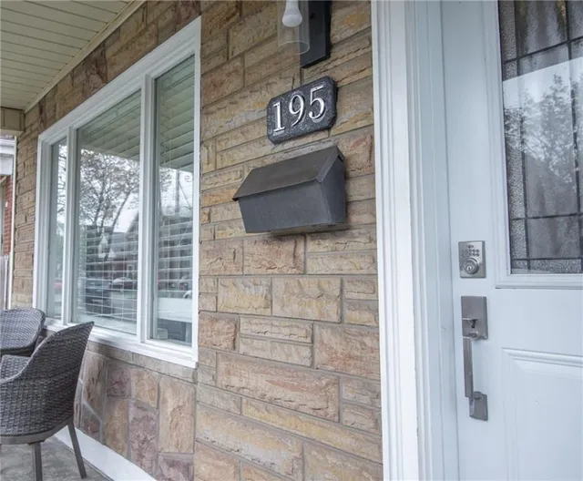 Additional image 3 of 195 KENSINGTON Ave