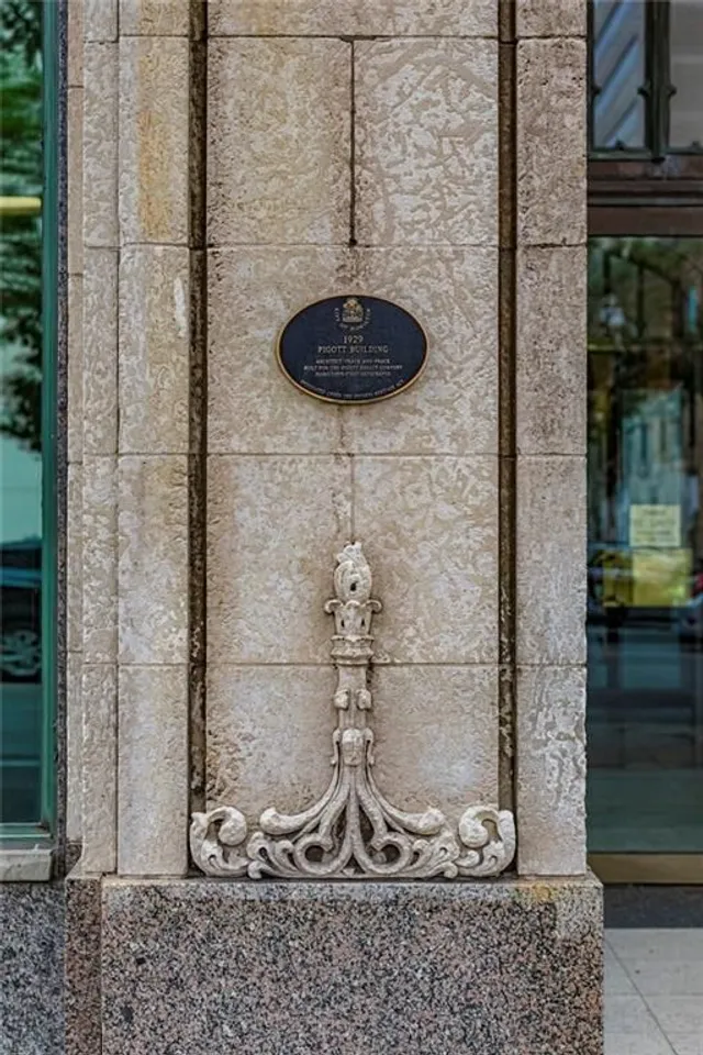 Additional image 45 of 36 JAMES St Unit 702