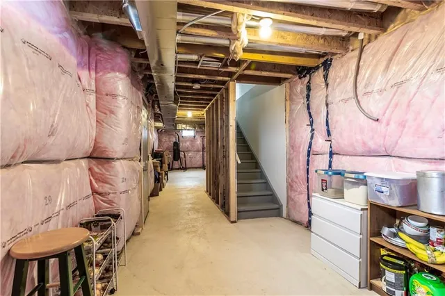 Additional image 31 of 3 YALE DRIVE Dr