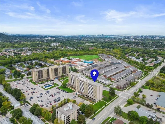 Additional image 4 of 15 ALBRIGHT Rd Unit 410