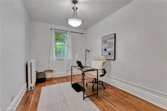 Additional image 22 of 285 King St Unit 8