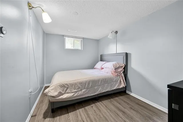 Additional image 32 of 5 RIDELL Cres