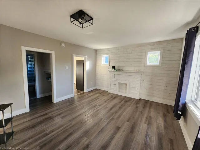 Additional image 25 of 41 Albert St Unit 101