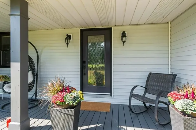 Additional image 9 of 851 WESTOVER Rd