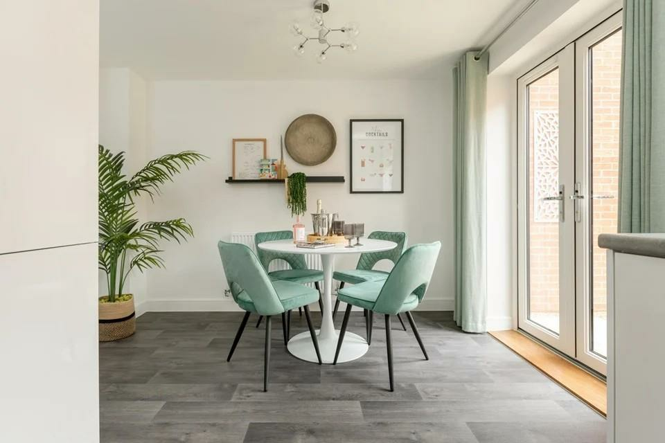 Additional image 5 of Broken Stone Road