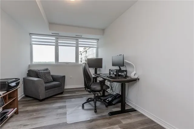 Additional image 32 of 2750 KING St Unit 710