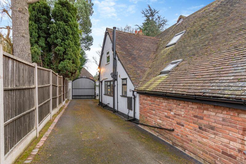 Additional image 50 of St. Bernards Road, Solihull