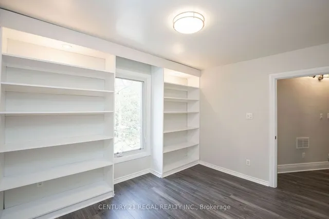 Additional image 23 of 112 Maplewood Ave