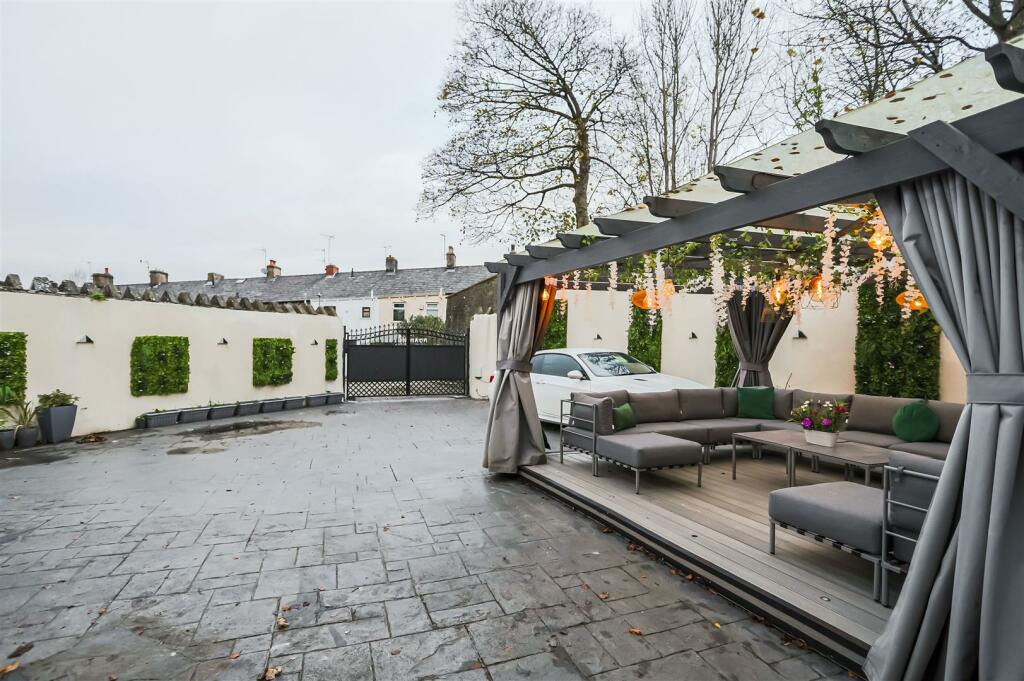 Additional image 70 of Manchester Road, Accrington