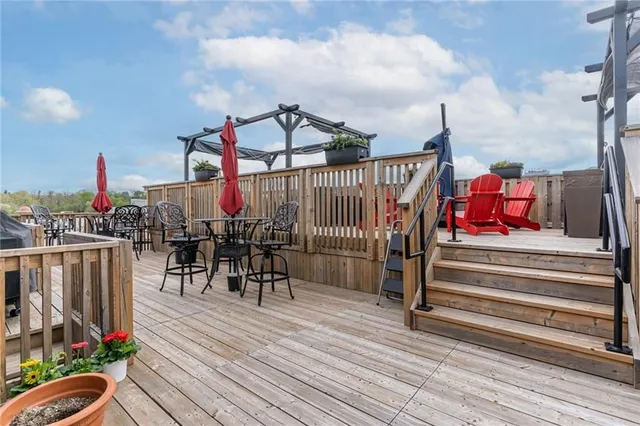 Additional image 39 of 50 MAIN St Unit 301