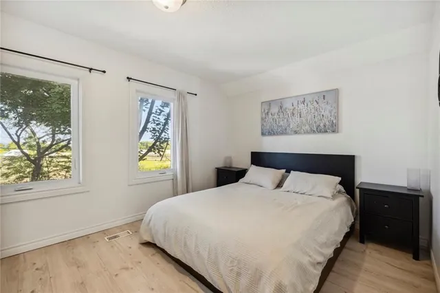 Additional image 15 of 18 MARS Ave