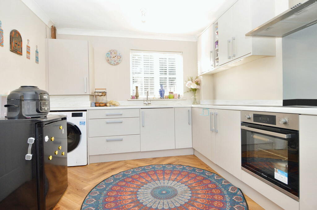 Additional image 18 of Snowdon Grove, Halesowen, B63 1JP