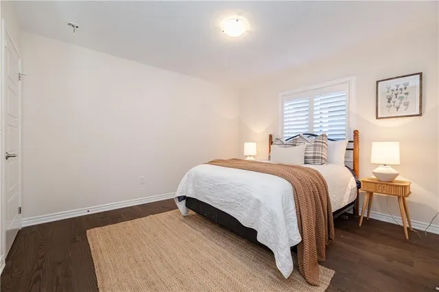 Additional image 39 of 45 STILLWATER Cres