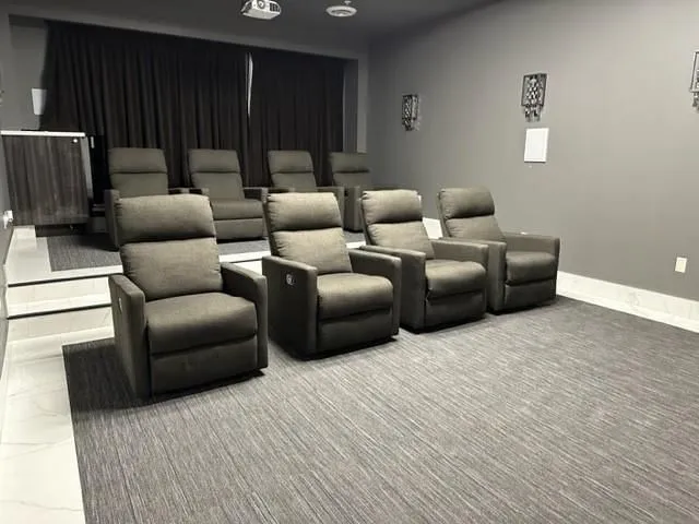 Additional image 35 of 112 KING St Unit 1109