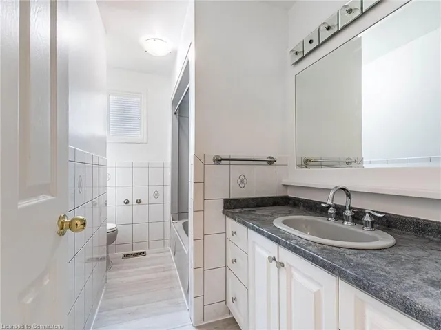 Additional image 20 of 156 Gordon Drummond Ave