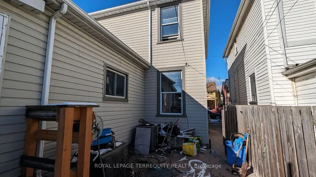 Additional image 7 of 24 Cheever St