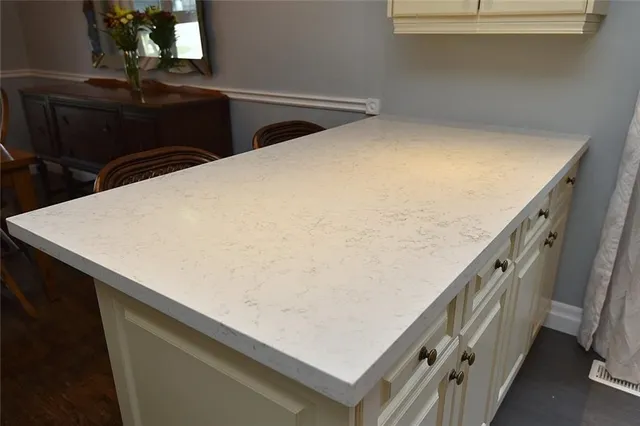 Additional image 20 of 4 JOYA Pl