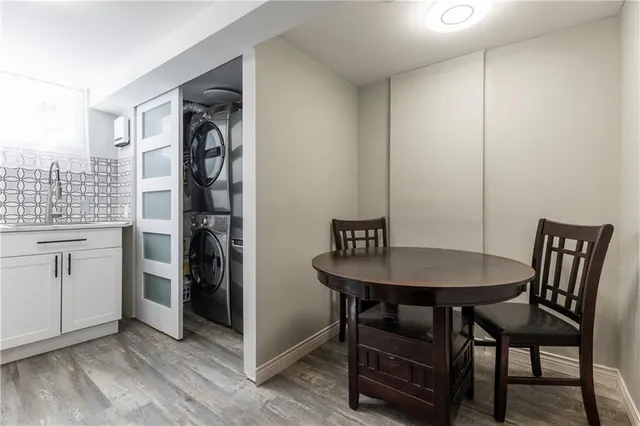 Additional image 34 of 317 GLENHOLME Ave