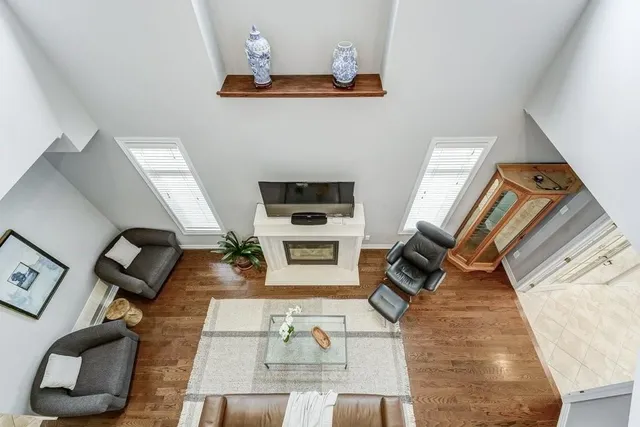 Additional image 12 of 4 TRUEDELL Cir