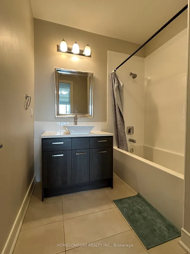 Additional image 21 of 150 Main St Unit 0707