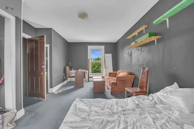 Additional image 40 of 441 Barton St