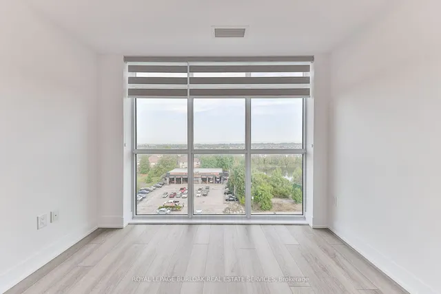 Additional image 22 of 460 Dundas St Unit 705