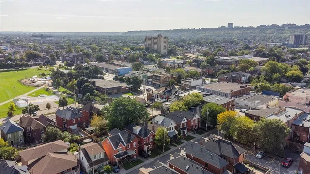 Additional image 36 of 16 WILLIAM St