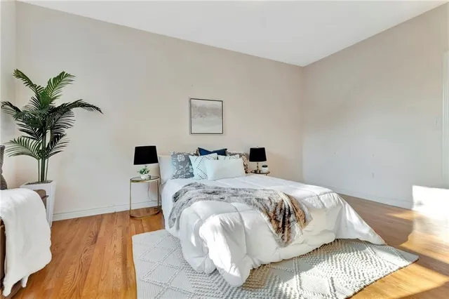 Additional image 26 of 14 NORTHERN BREEZE Blvd