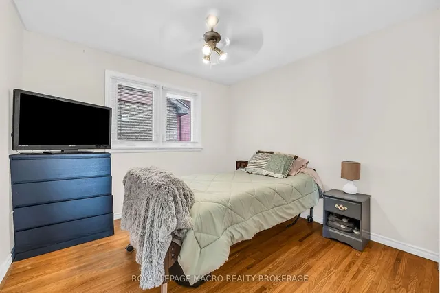 Additional image 17 of 142 Normanhurst Ave