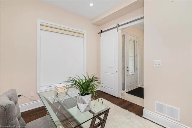 Additional image 14 of 309 Parkside Dr