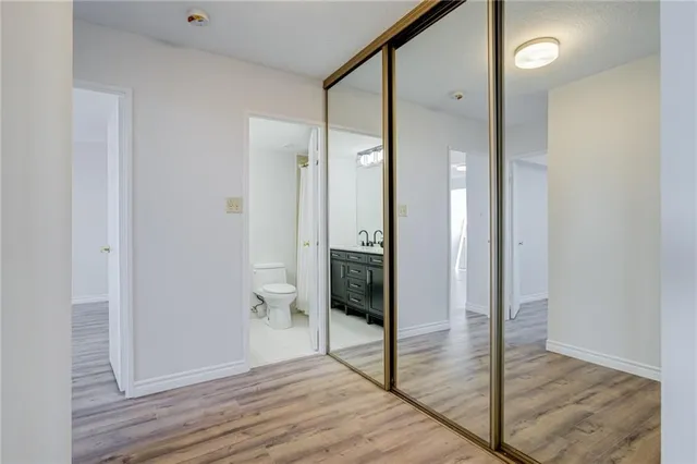 Additional image 13 of 500 GREEN Rd Unit 903